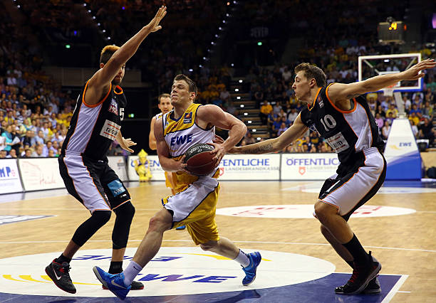 对于国足来 对于国足来