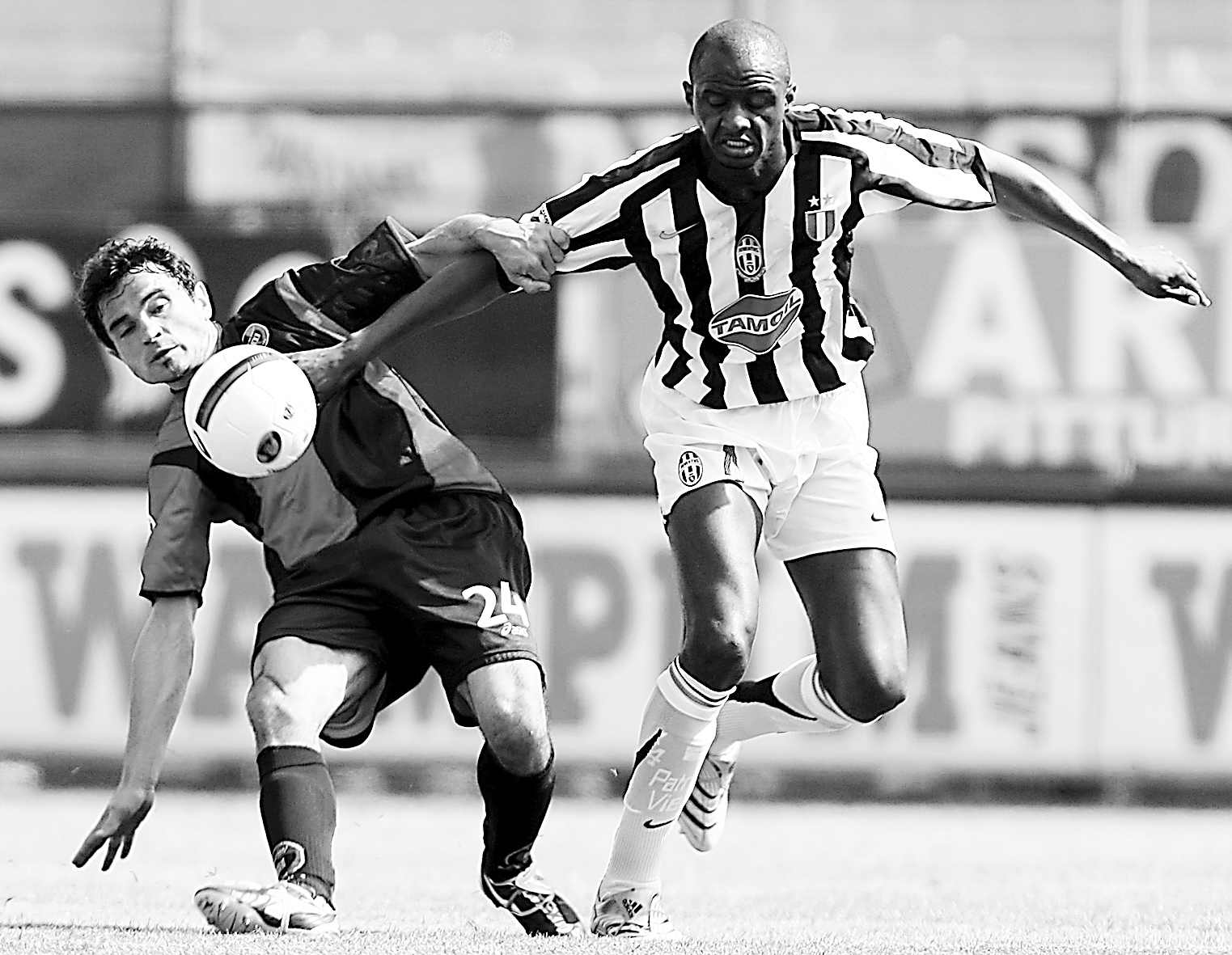 场抢断成功 场抢断成功