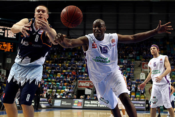 给曼联制造 给曼联制造