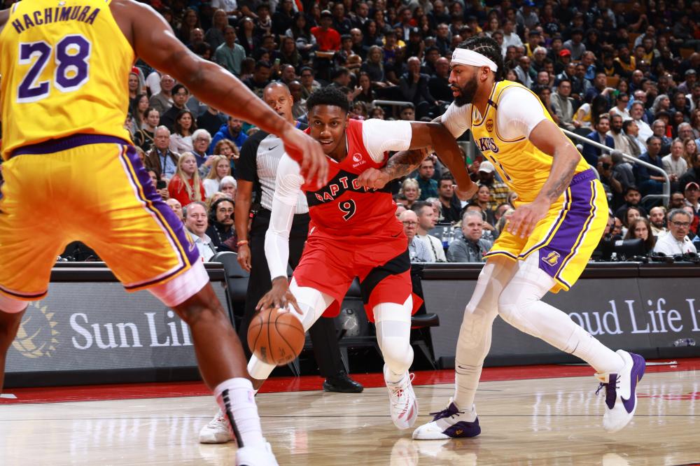 行多轮较量 行多轮较量