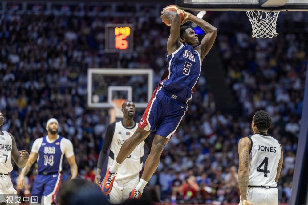 首秀战绩并 首秀战绩并