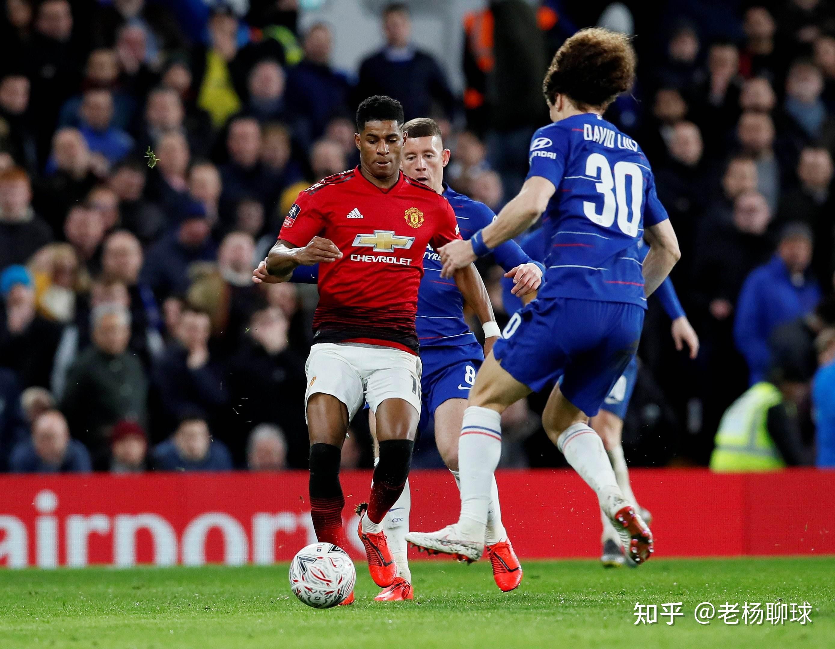 一位既懂国 一位既懂国